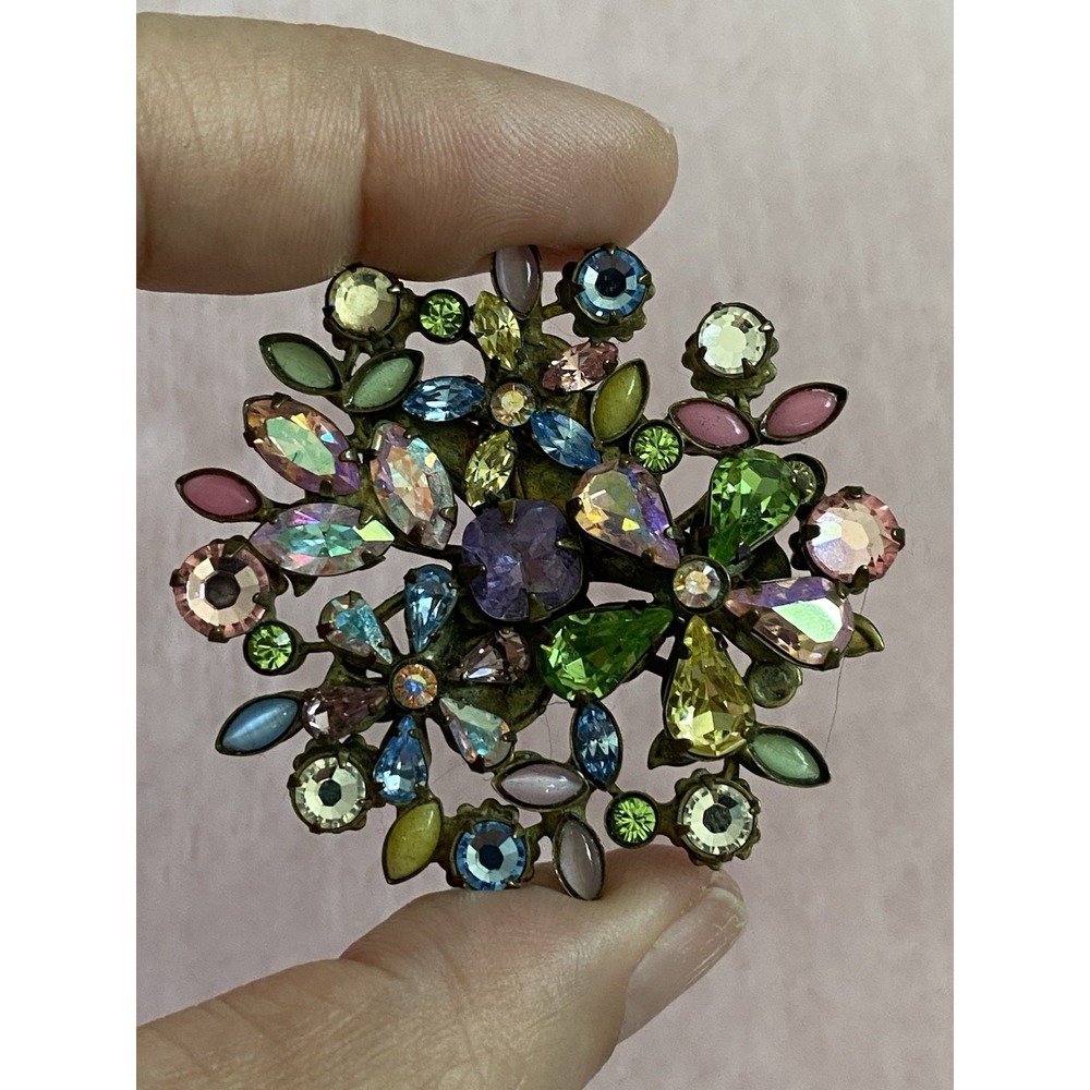 VNTG Rare Bouquet Flowers Signed Sorrelli Multicolored Rhinestone Costume Brooch
